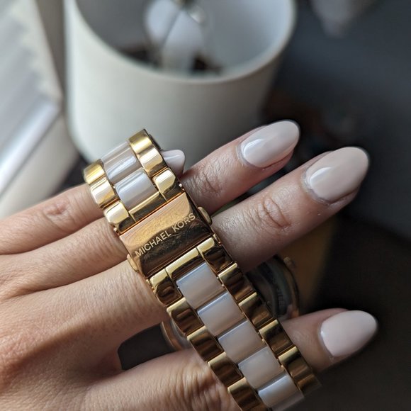 Michael kors watch - Picture 2 of 3